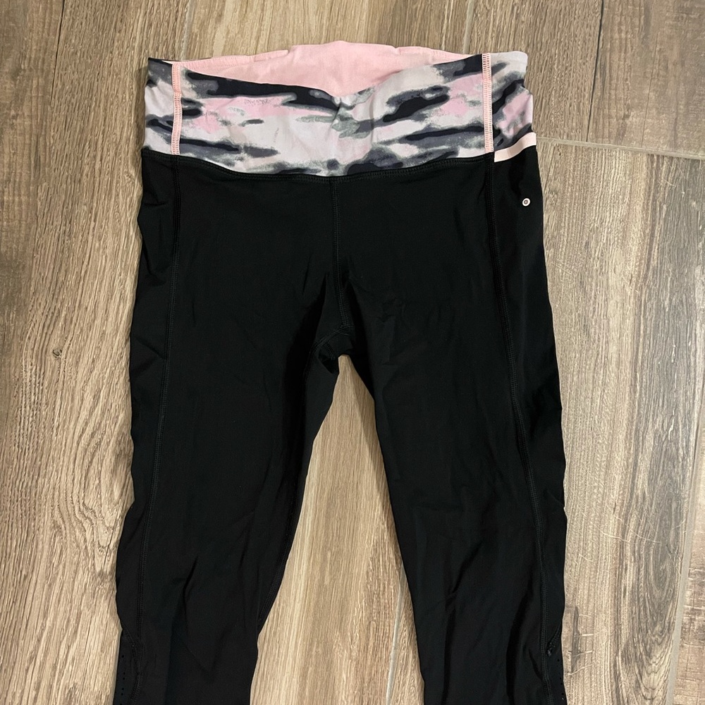 LuLuLemon Crop Leggings